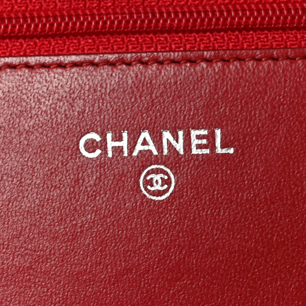 Lambskin Quilted Wallet On Chain WOC Red