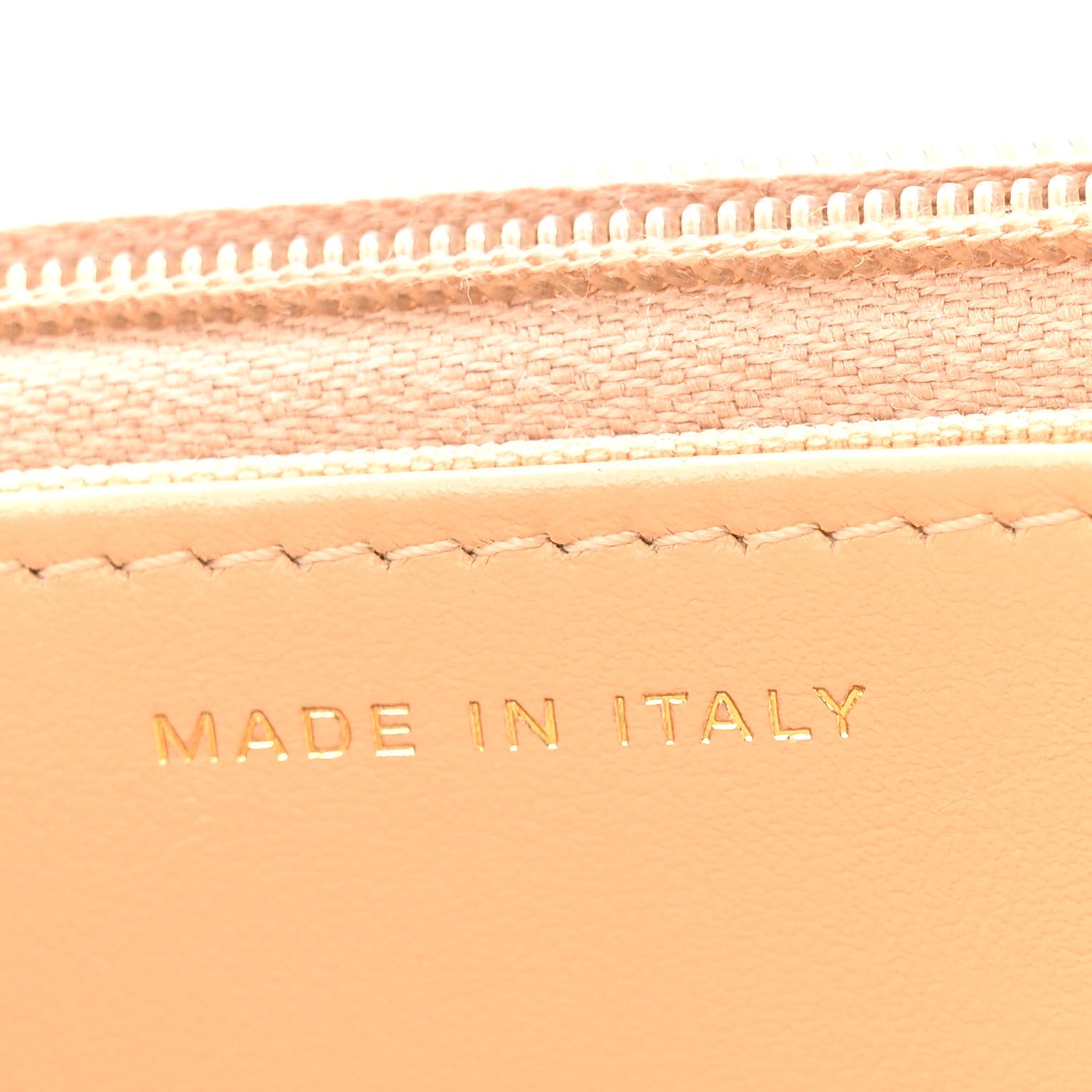 Caviar Quilted Wallet on Chain WOC Beige