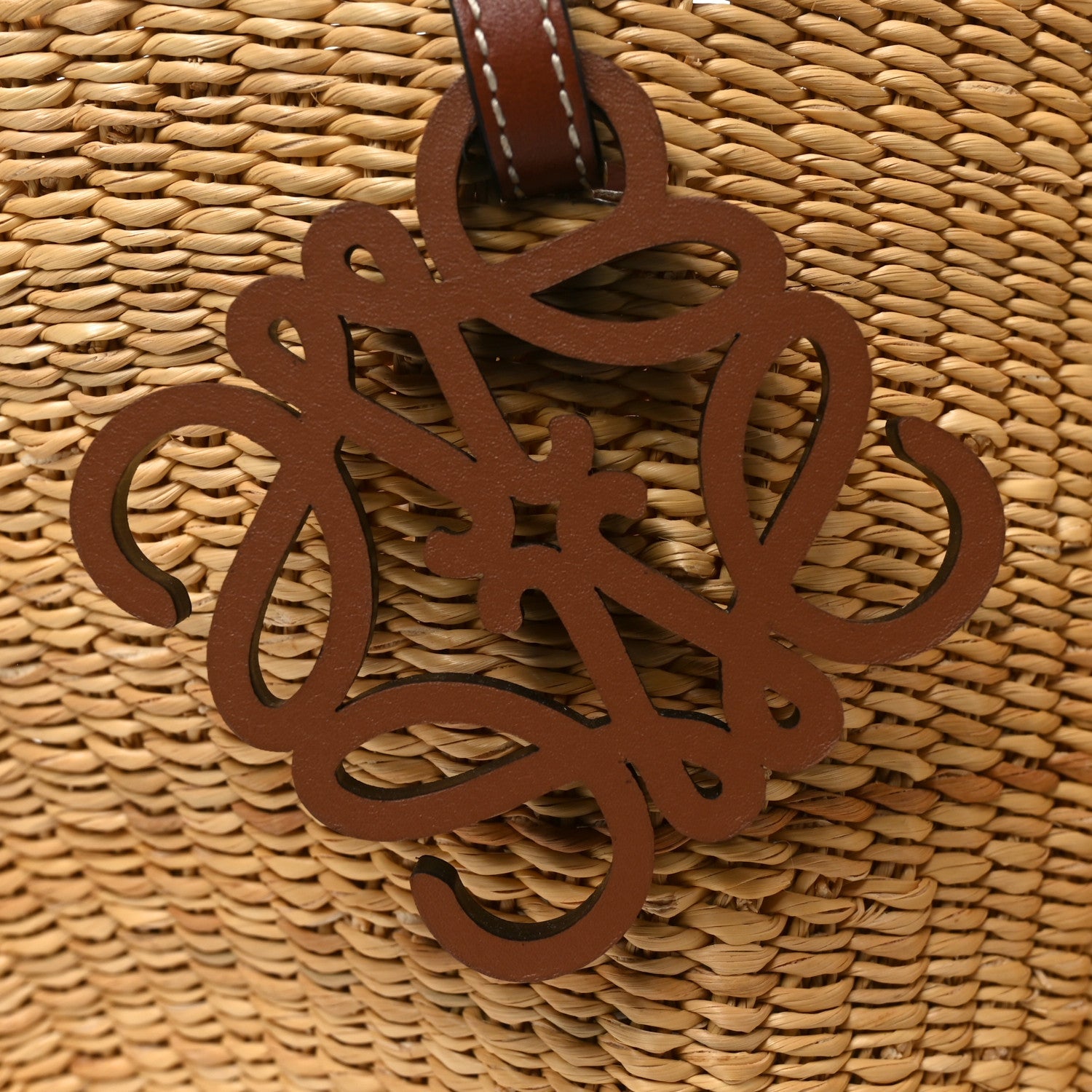 Calfskin Raffia Paulas Ibiza Small Shell Basket Tote Bag Natural Tan